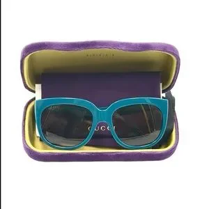 Gucci 57mm Square Sunglasses Style GG0468S Gucci GG0468S 57mm Square Sunglasses in Shiny Solid Teal | eBay main image 4